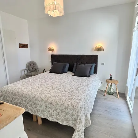 Vakantiehuis Maison Au Calme/ 10 Min A Pied Wifi /5 Pers Carnac